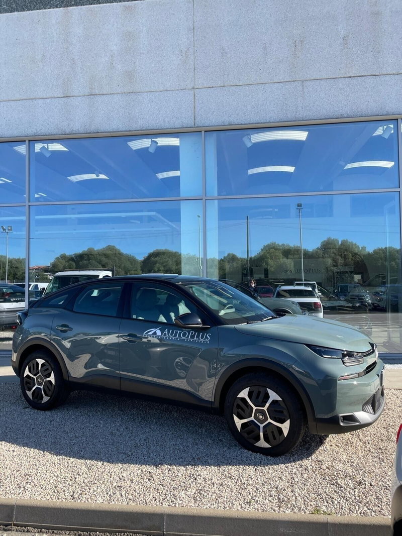 Citroen C4 nuova a Sassari (7)