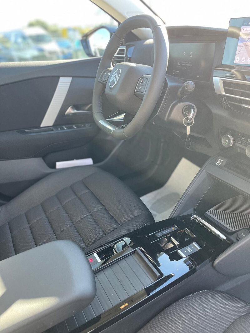 Citroen C4 nuova a Sassari (8)