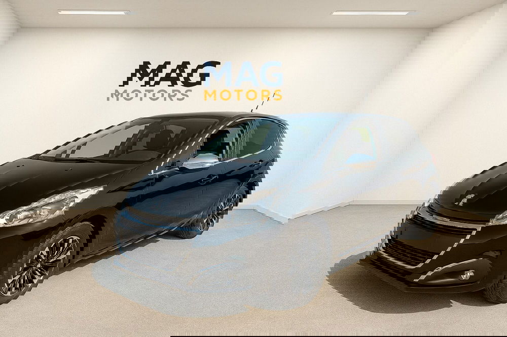 Peugeot 208 usata a Cosenza