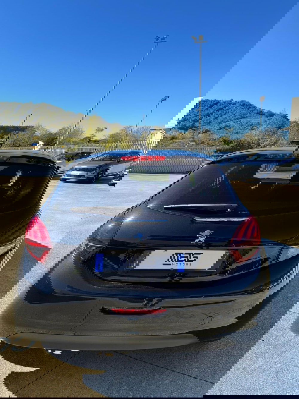 Peugeot 208 usata a Cosenza (5)