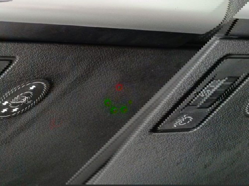 Peugeot 207 usata a Catania (19)