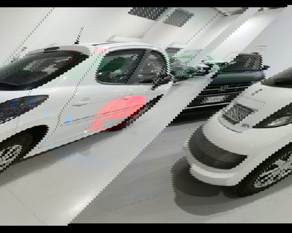 Peugeot 207 usata a Catania (3)