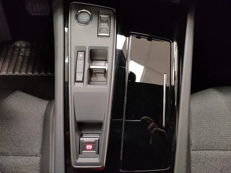 Peugeot 508 SW nuova a L'Aquila (17)