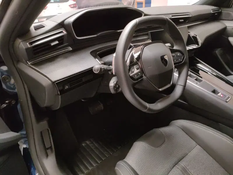 Peugeot 508 SW nuova a L'Aquila (7)