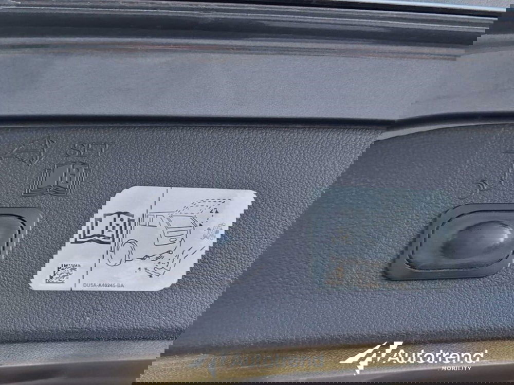 Ford Kuga usata a Bari (16)