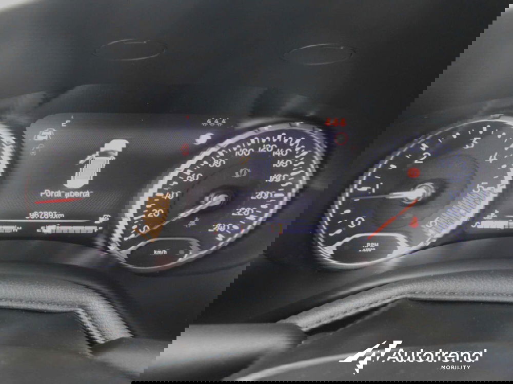 Jeep Renegade usata a Bari (7)