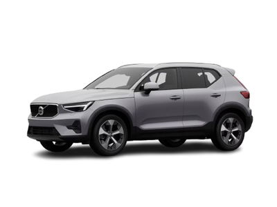 Volvo XC40 B3 automatico Core del 2025 usata a Bari