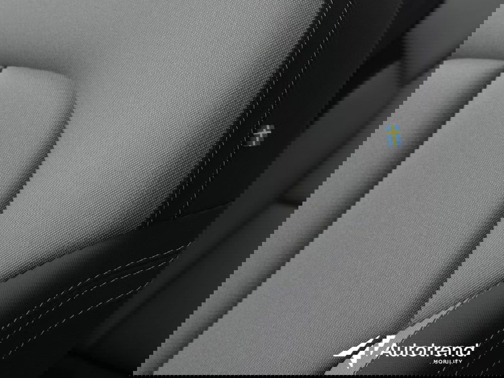 Volvo XC40 usata a Bari (10)