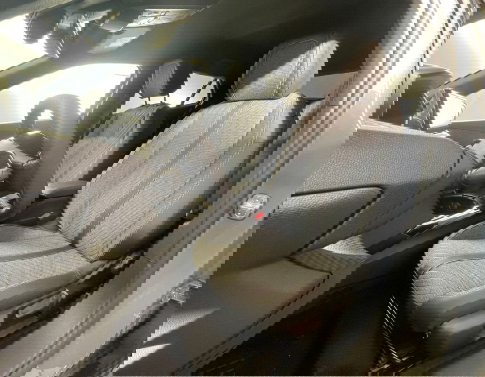 Peugeot 2008 nuova a Ferrara (12)