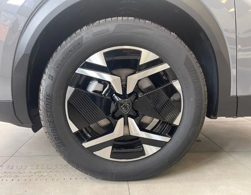 Peugeot 2008 nuova a Ferrara (14)