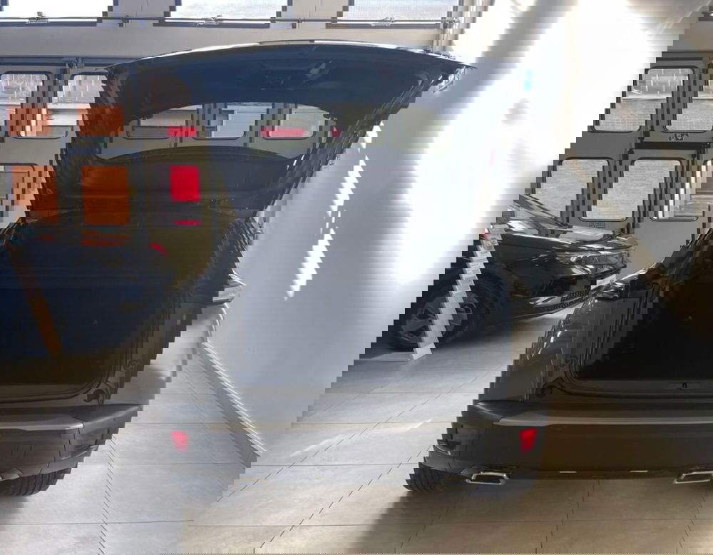 Peugeot 2008 nuova a Ferrara (9)