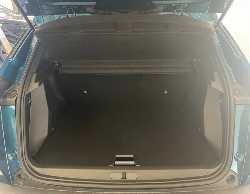 Peugeot 2008 nuova a Ferrara (10)