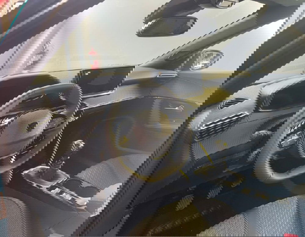 Peugeot 2008 nuova a Ferrara (11)