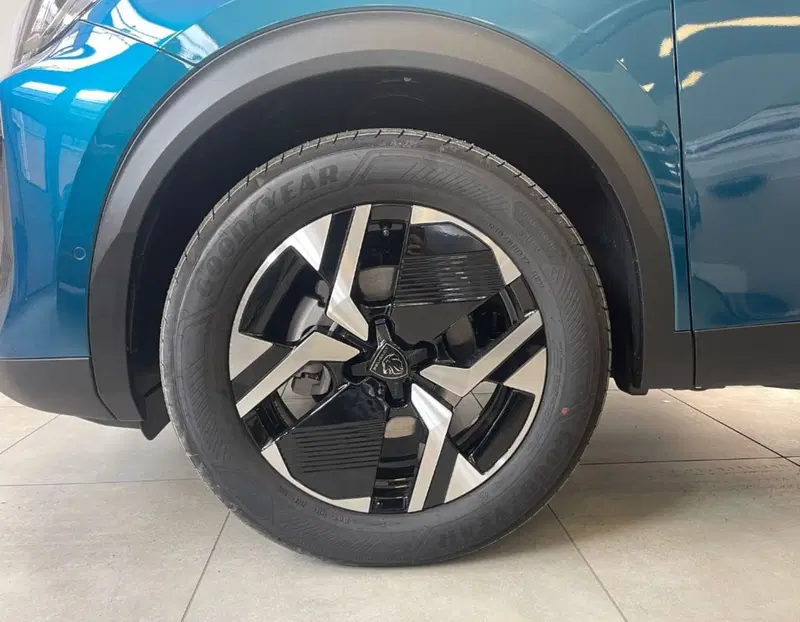 Peugeot 2008 nuova a Ferrara (14)