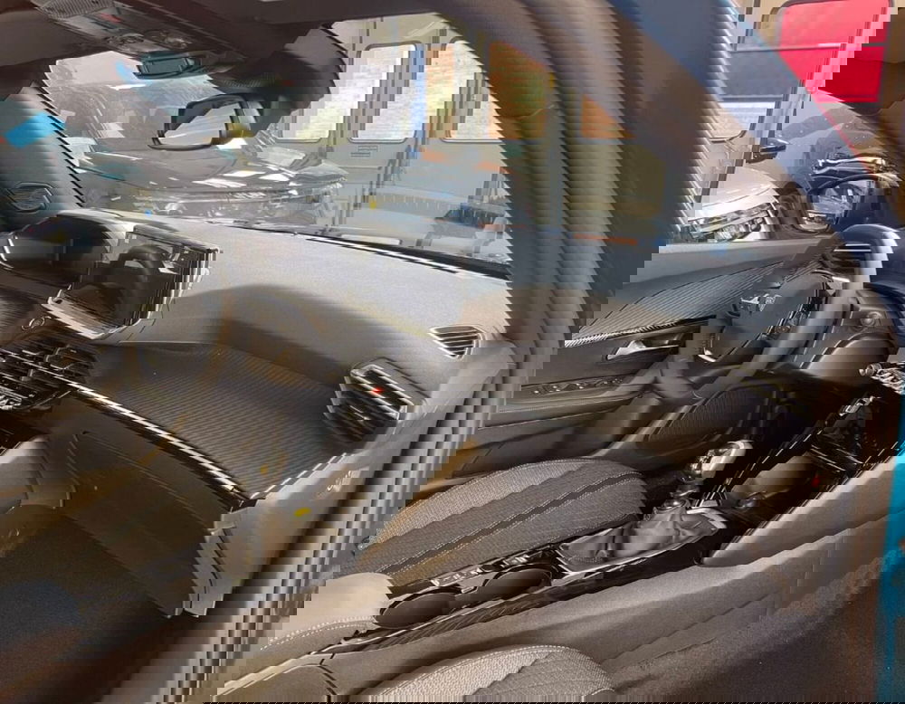 Peugeot 2008 nuova a Ferrara (4)