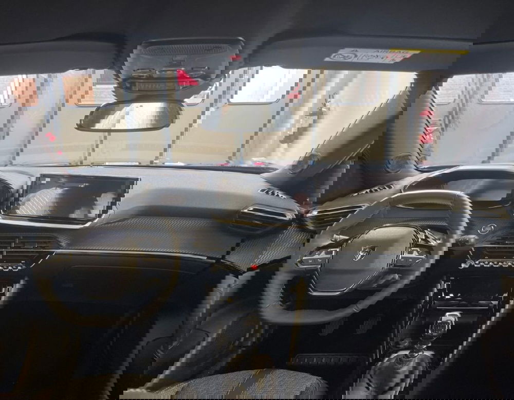Peugeot 2008 nuova a Ferrara (7)