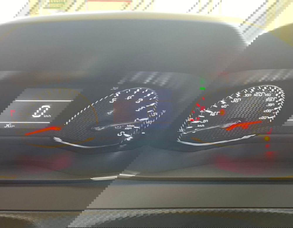 Peugeot 2008 nuova a Ferrara (13)