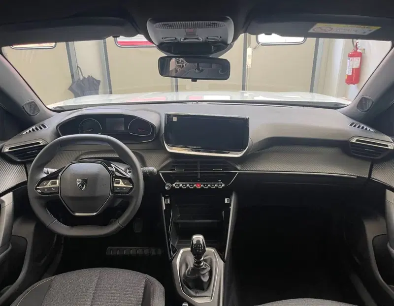 Peugeot 2008 nuova a Ferrara (7)
