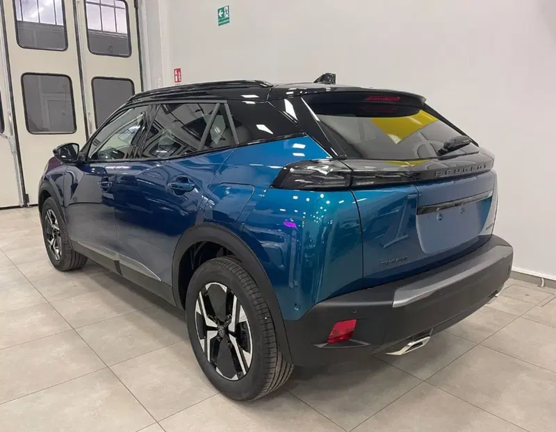 Peugeot 2008 nuova a Ferrara (16)