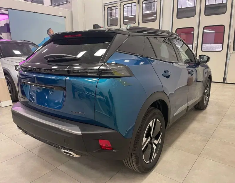 Peugeot 2008 nuova a Ferrara (17)