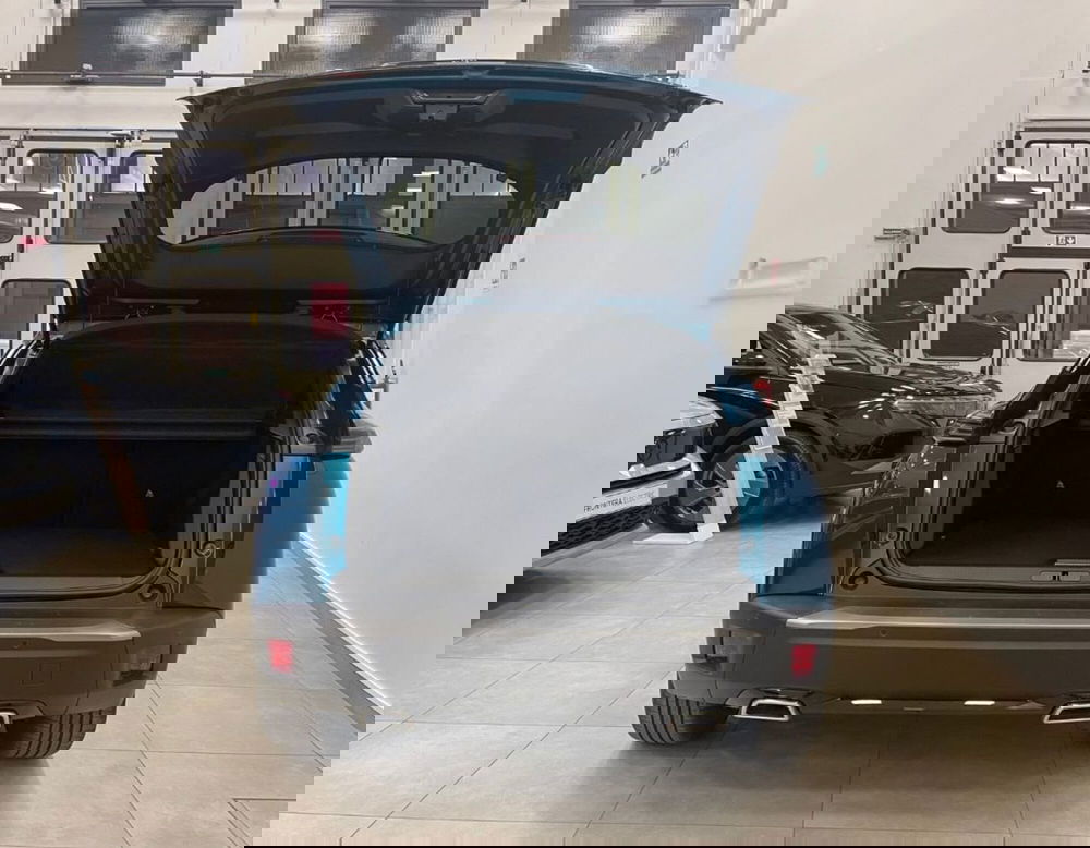 Peugeot 2008 nuova a Ferrara (9)