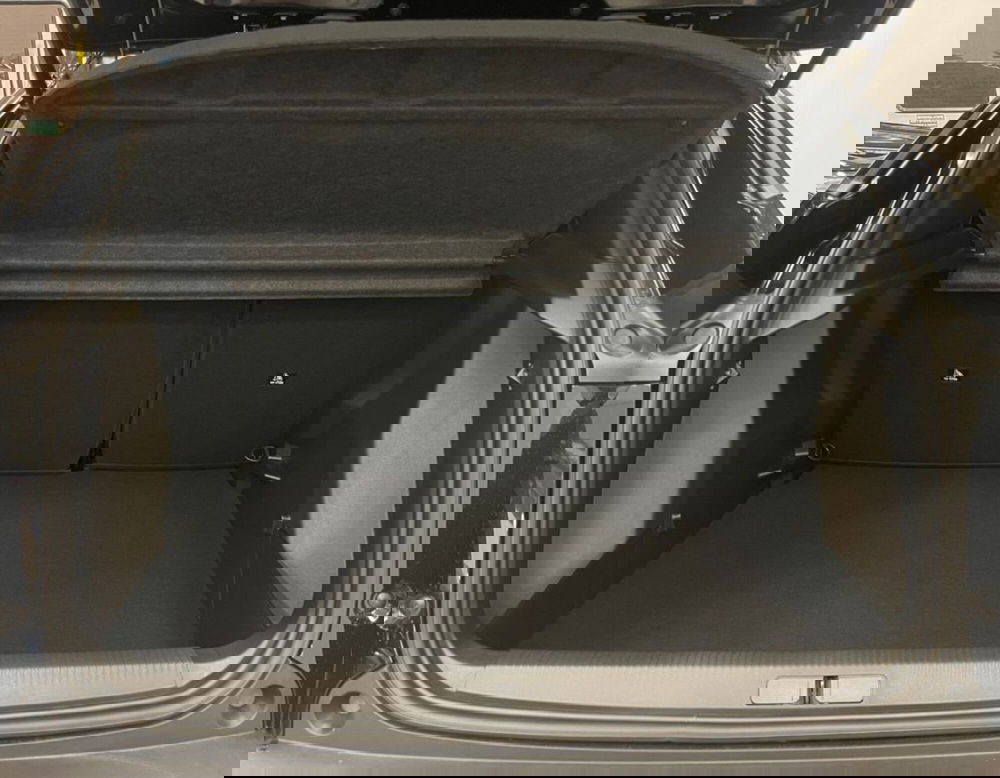 Peugeot 2008 nuova a Ferrara (10)