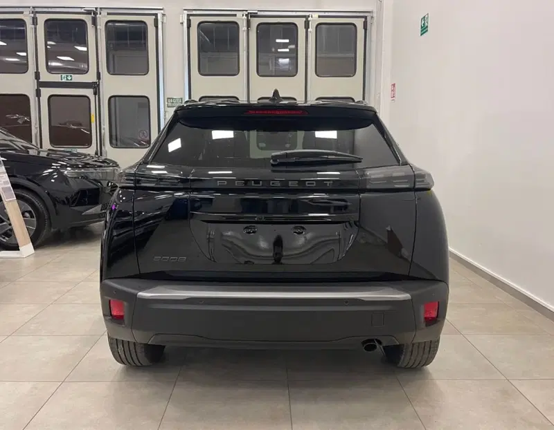 Peugeot 2008 nuova a Ferrara (2)