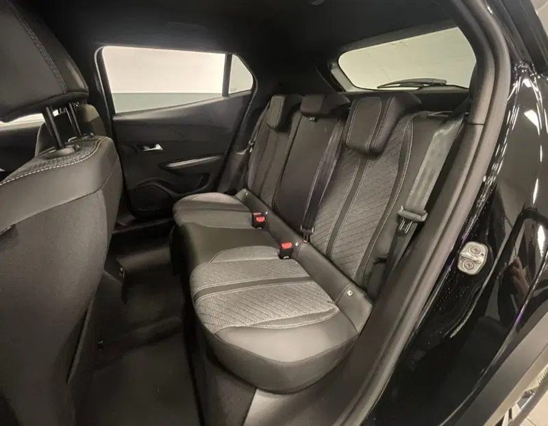 Peugeot 2008 nuova a Ferrara (6)