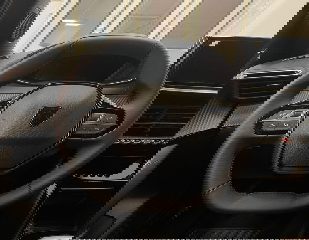 Peugeot 2008 nuova a Ferrara (8)