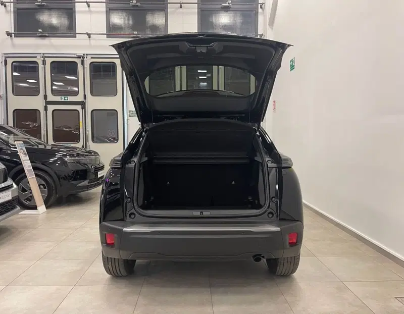 Peugeot 2008 nuova a Ferrara (9)