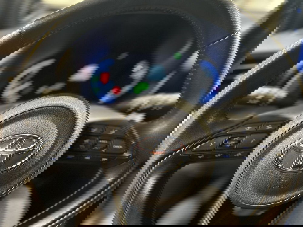 Toyota Yaris Cross usata a Brescia (8)