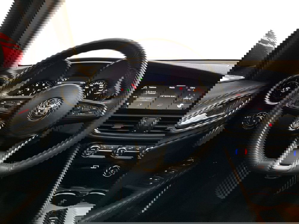 Alfa Romeo Giulia usata a Torino (11)