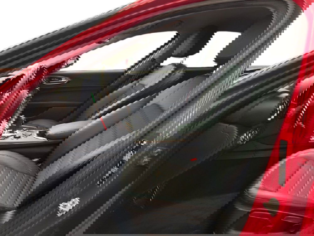 Alfa Romeo Giulia usata a Torino (9)