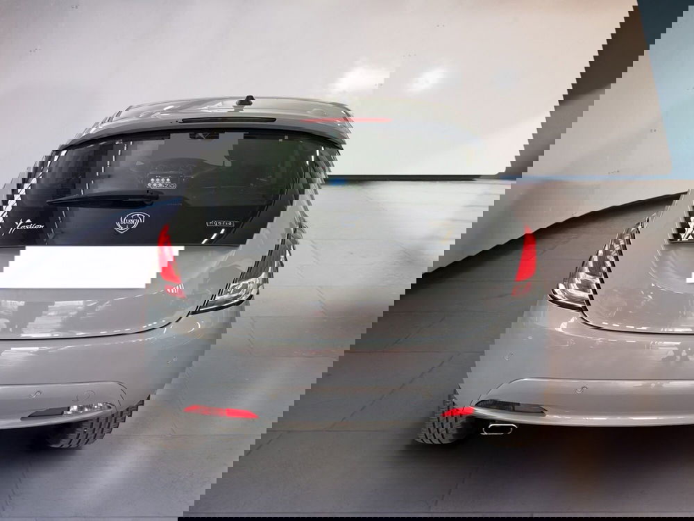 Lancia Ypsilon usata a Torino (5)