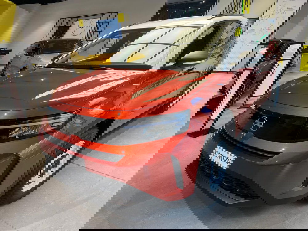 Opel Frontera nuova a Milano