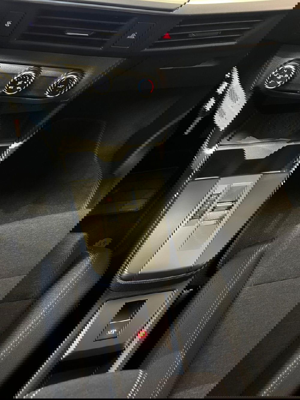 Opel Frontera nuova a Milano (16)