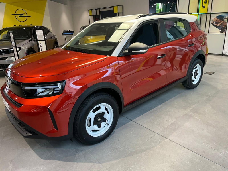 Opel Frontera nuova a Milano (5)