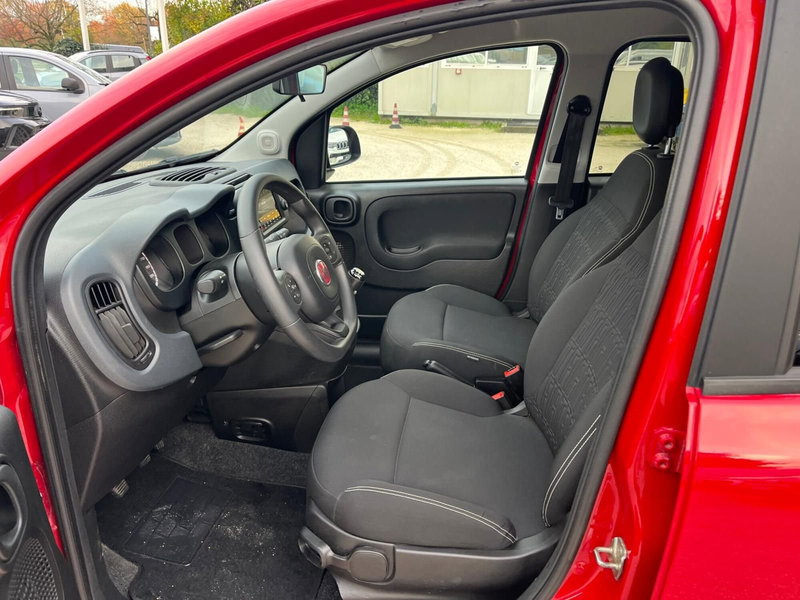 Fiat Panda Cross usata a Milano (13)