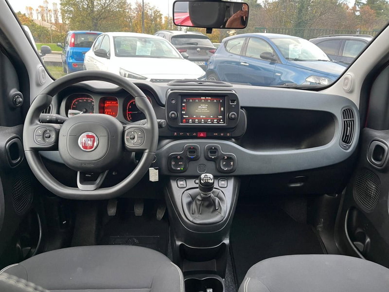 Fiat Panda Cross usata a Milano (17)
