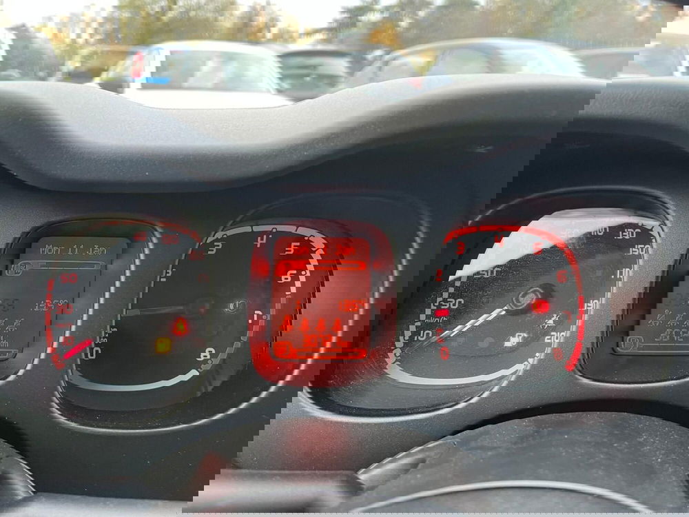 Fiat Panda Cross usata a Milano (20)