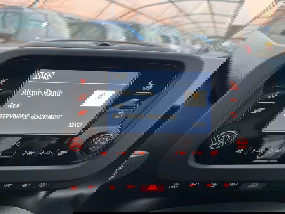 Fiat Panda Cross usata a Milano (16)