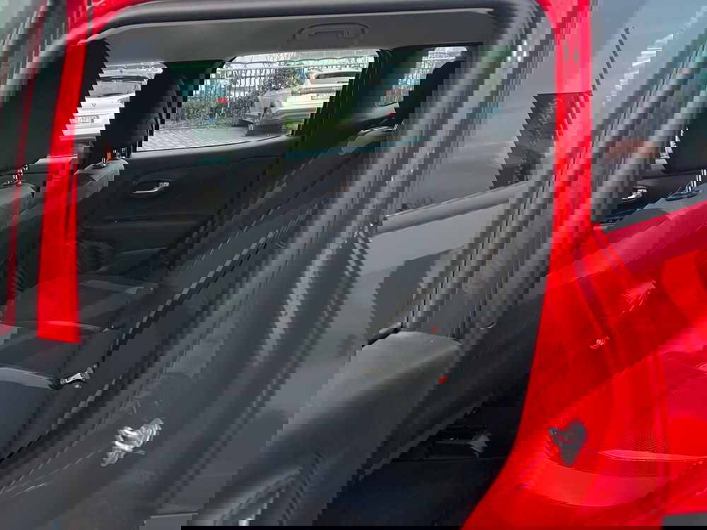 Jeep Renegade usata a Milano (14)