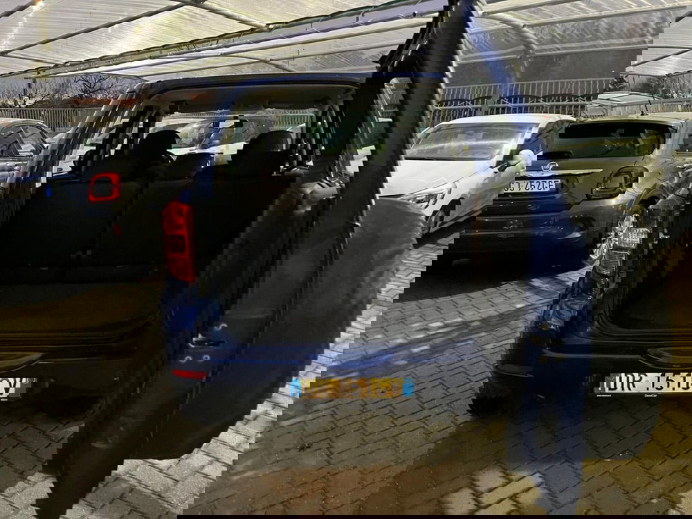 Daihatsu Terios usata a Milano (9)