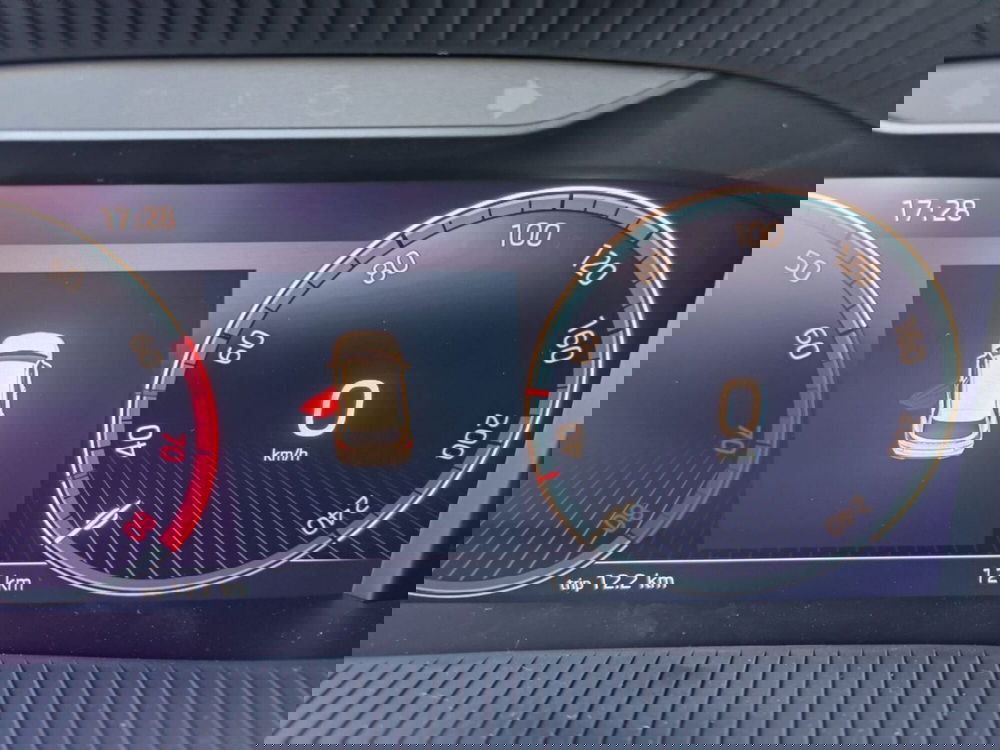 Skoda Kamiq nuova a Prato (9)