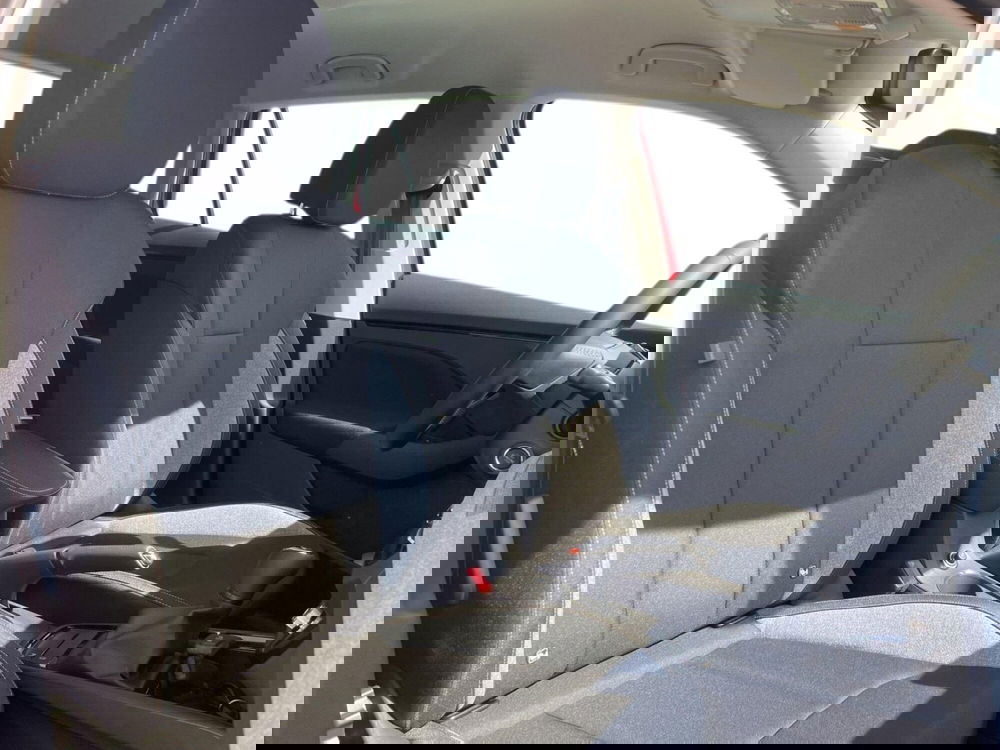 Skoda Kamiq nuova a Prato (15)