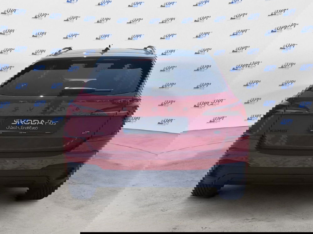 Skoda Kamiq nuova a Prato (4)