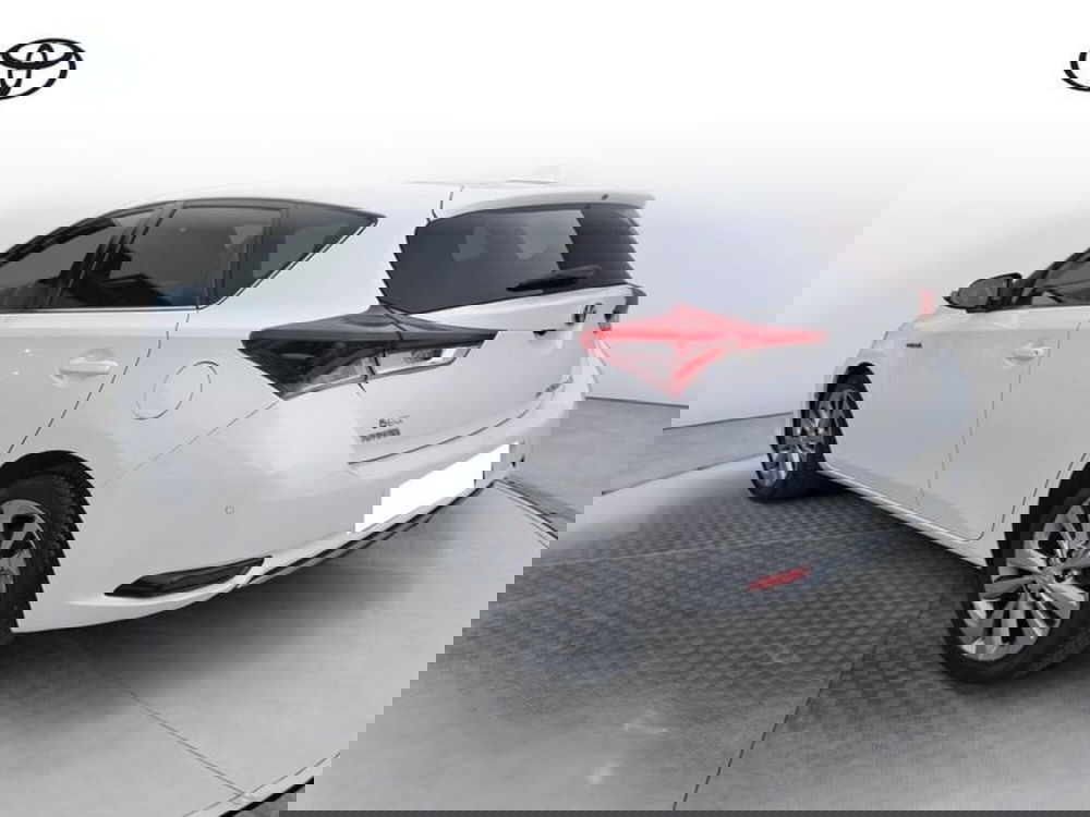 Toyota Auris usata a Cagliari (4)