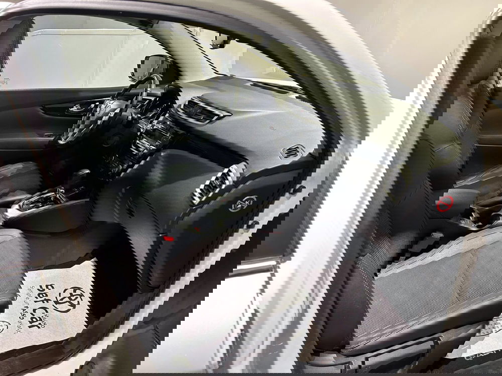 Nissan Qashqai usata a Milano (12)