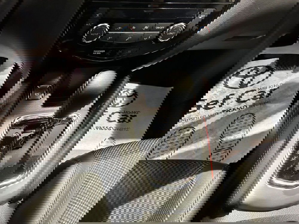 Nissan Qashqai usata a Milano (14)