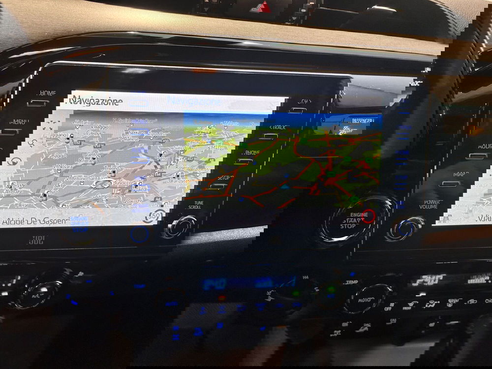 Toyota Hilux usata a Milano (10)